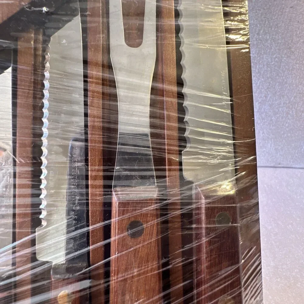 FORGECRAFT HangingWood KnifeDisplay Holder With Set Of Knifes & Large Meat Fork